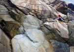 [On the initial pitch of String of Pearls, the Bosigran girdle traverse., 3 kb]