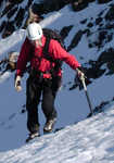 [Mike Pescod nearing the top of the Goat Track, 4 kb]