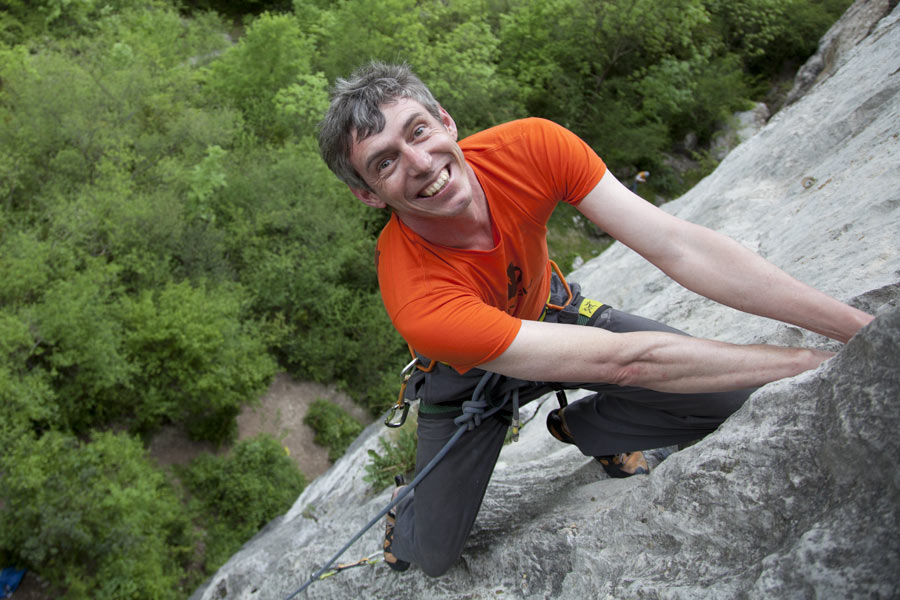 Alan James climbing at Aliiat in the Ariege © Jack Geldard