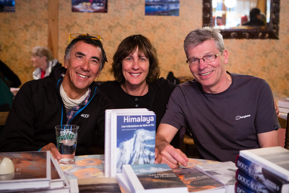 l-r Vic Saunders, Catherine Destivelle (whose company has published Les Tribulations) and Mick Fowler - photo by piotrdrozdzphoto