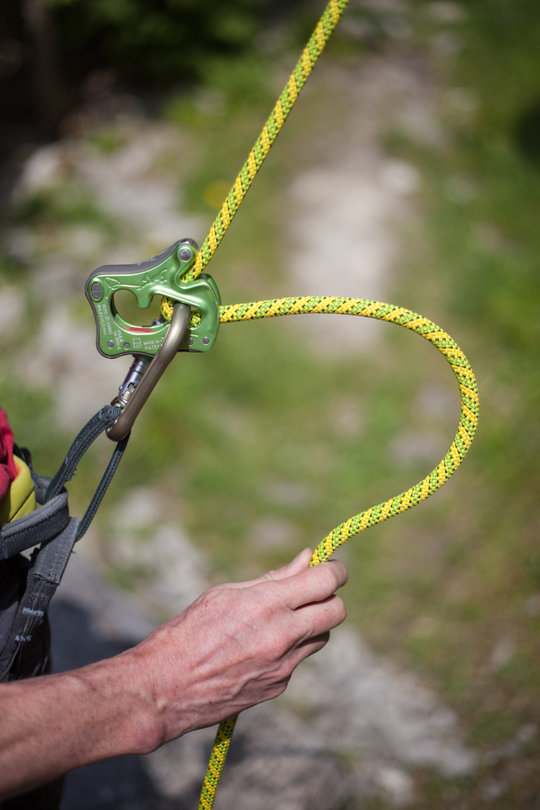Assisted Breaking Belay Device Review - CT Click Up 5, 82 kb