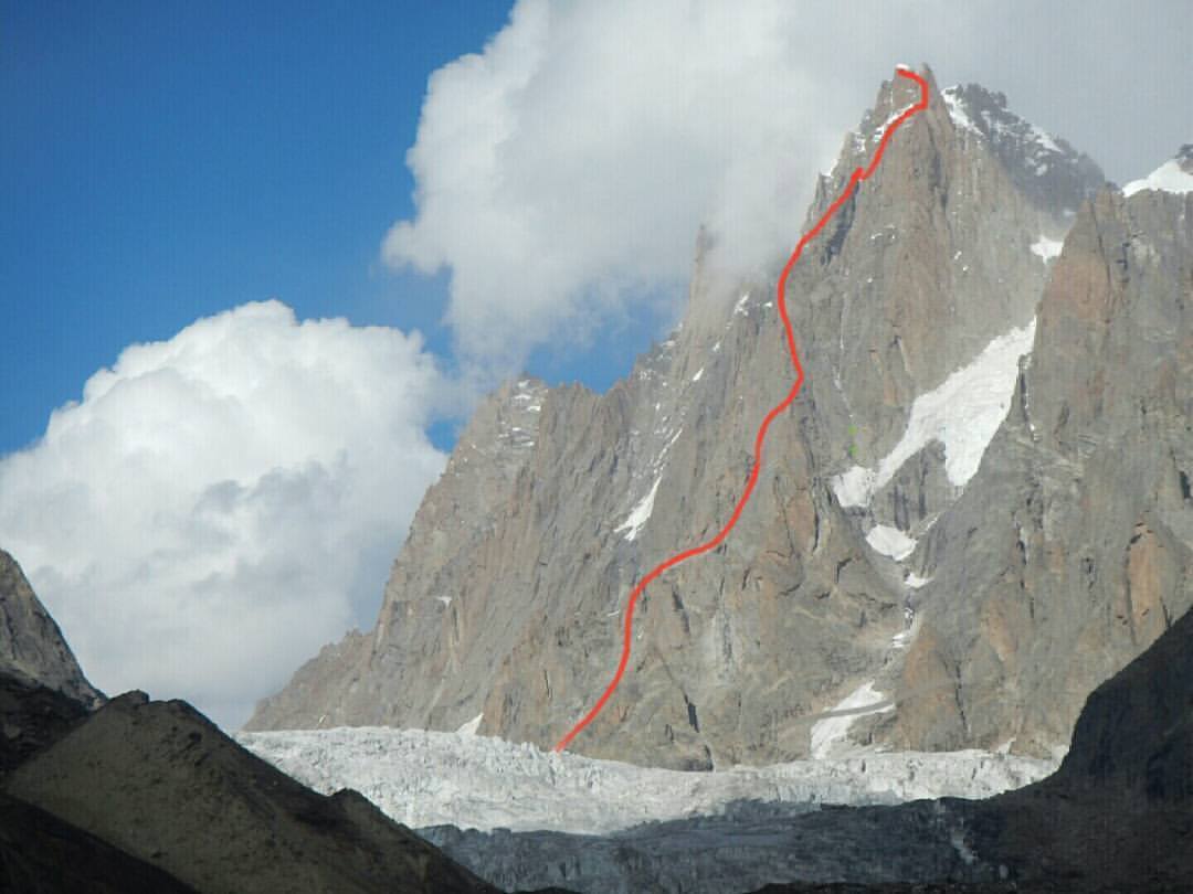 The line of the team's new route on Arjuna's South West Pillar, 68 kb