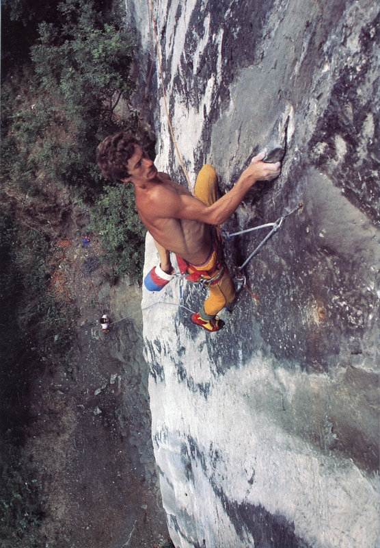 Ron Fawcett on the first pitch of The Prow at Raven Tor, 175 kb