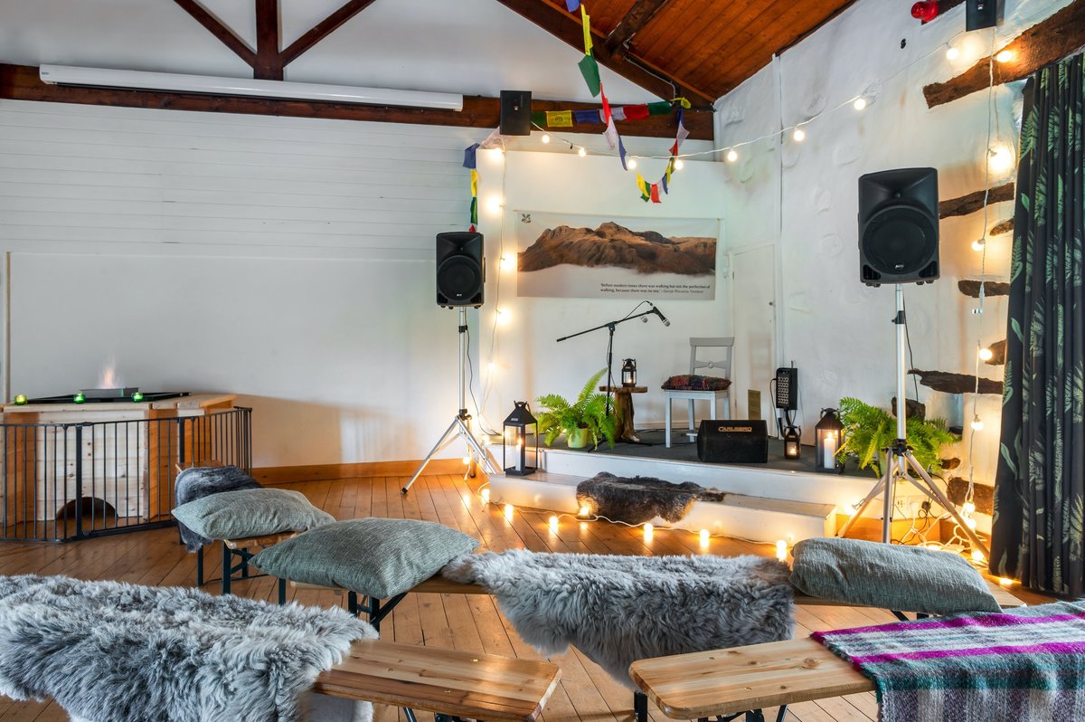 The Sticklebarn hayloft set up for a talk © Jenny Jones Photography