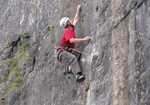 Dave Musgrove repeats 'Winking Crack' Foredale Quarry, 3 kb
