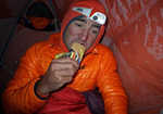 Ueli Steck breakfasting at over 6000m on his Annapurna Expedition, 4 kb