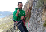 Gaz Parry getting used to bolting on lead, 4 kb
